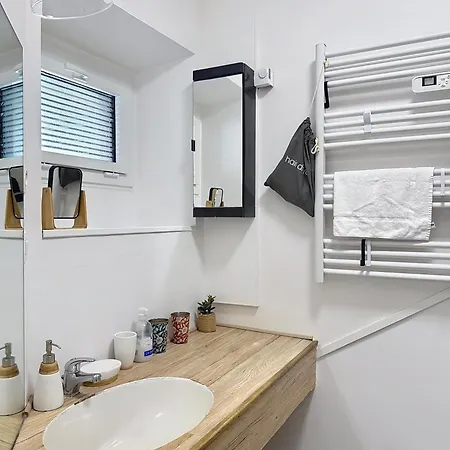 Apartament Port Royal Yourhosthelper *