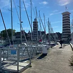 Port Royal Yourhosthelper *