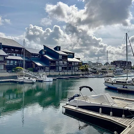 Port Royal Yourhosthelper Apartment Deauville